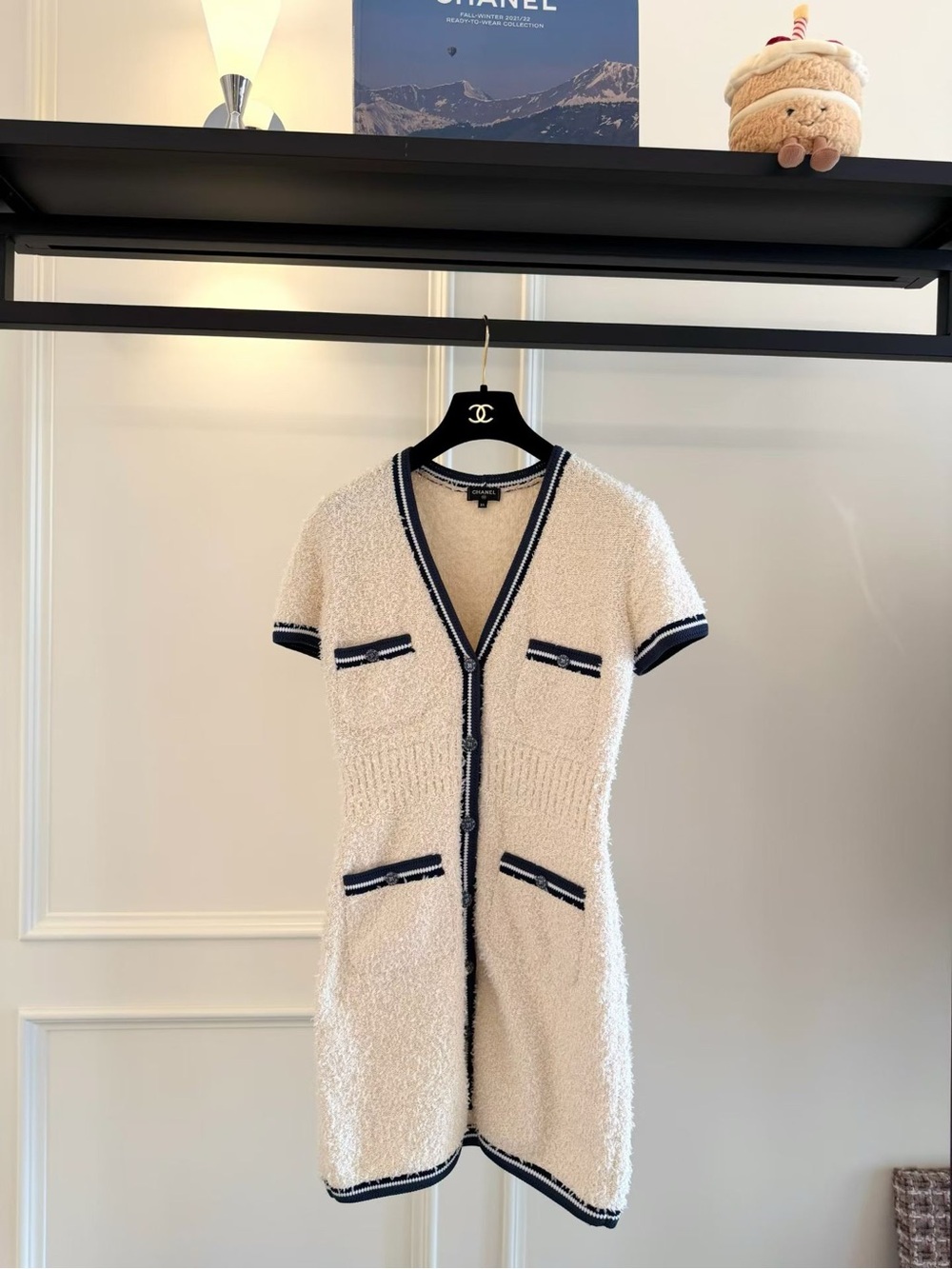 CHANEL Cream Bouclé Short-Sleeve Dress with Navy Trim